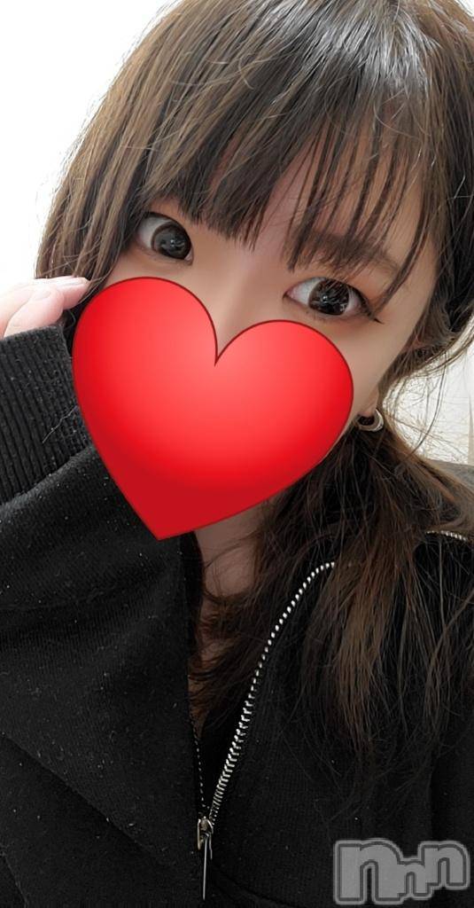 新潟デリヘル奥様特急 新潟店(オクサマトッキュウニイガタテン)みなせ(29)の2025年2月22日写メブログ「いるよ！」