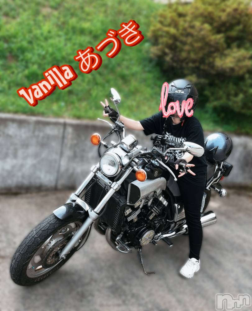 松本発デリヘルVANILLA(バニラ) あづき(41)の10月15日写メブログ「シュタッと出陣したに♡♡」