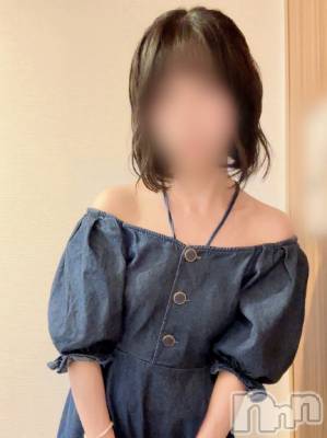 りく/ヘルス＆エステ課(23) 身長147cm、スリーサイズB82(B).W54.H82。新潟デリヘル Office Amour(オフィスアムール)在籍。