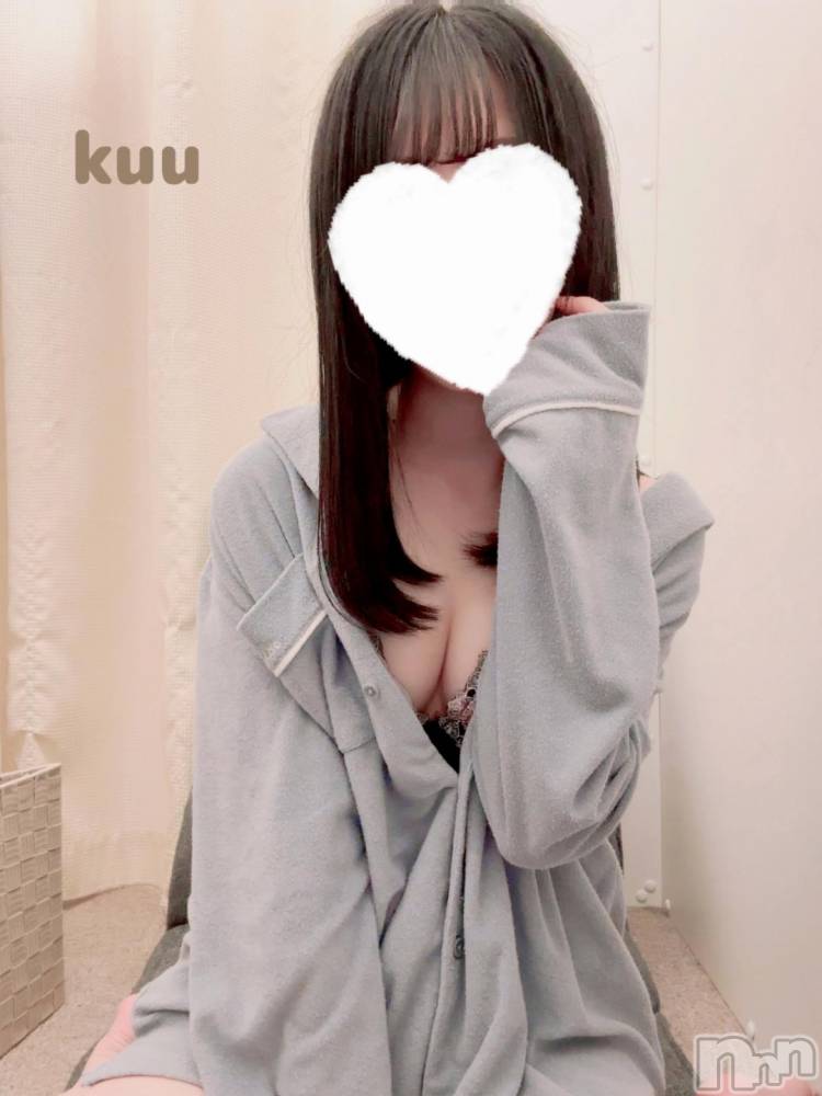 新潟手コキsleepy girl(スリーピーガール) くうちゃん(22)の11月10日写メブログ「いやし🤍」
