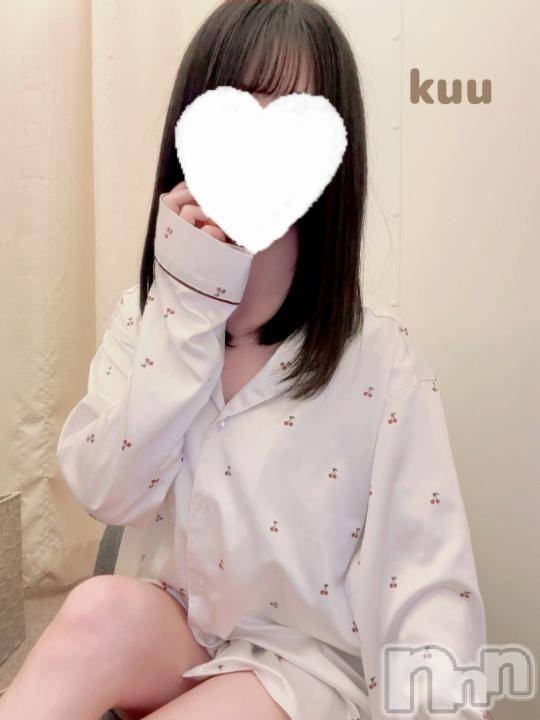 新潟手コキsleepy girl(スリーピーガール)くうちゃん(22)の2024年10月13日写メブログ「まってるね🤍」