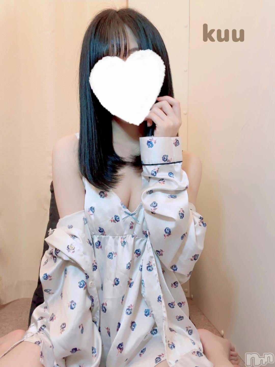 新潟手コキsleepy girl(スリーピーガール)くうちゃん(22)の2024年11月5日写メブログ「まってるね🤍」
