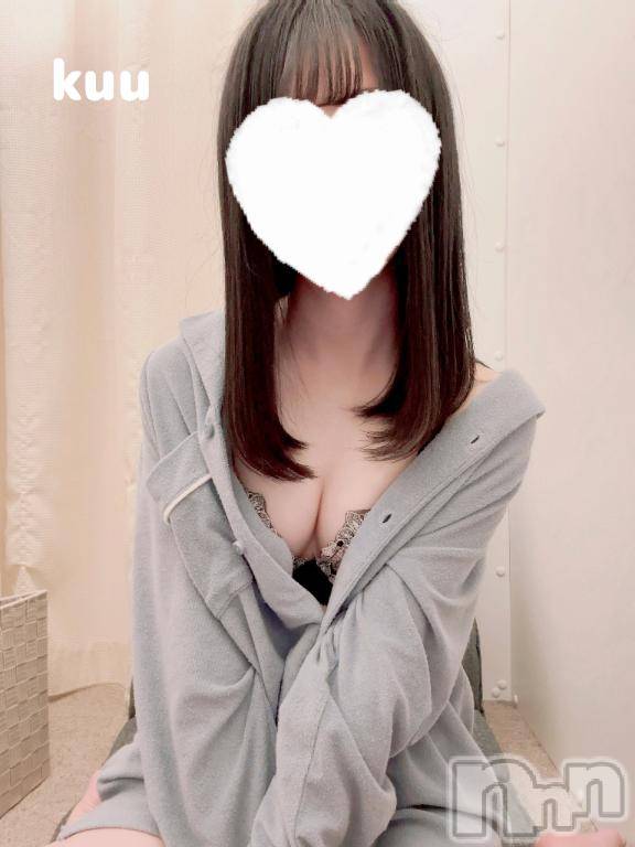 新潟手コキsleepy girl(スリーピーガール)くうちゃん(22)の2025年6月17日写メブログ「あいたい🤍」