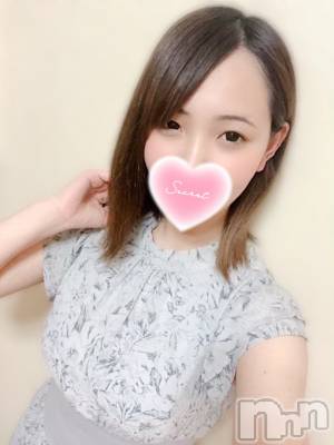 みくも☆顔面圧迫G乳変態娘(23) 身長169cm、スリーサイズB92(G以上).W57.H88。上越デリヘル わちゃわちゃ在籍。