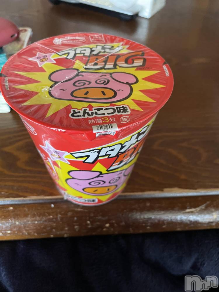上越デリヘル上越最安値！奥様Deli急便(ジョウエツサイヤスネ！オクサマデリキュウビン) 新人　じゅん(33)の5月8日写メブログ「ムニエルたべたいw」
