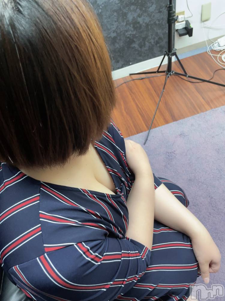 上越デリヘル上越最安値！奥様Deli急便(ジョウエツサイヤスネ！オクサマデリキュウビン) 新人　じゅん(33)の5月18日写メブログ「寂しいな」