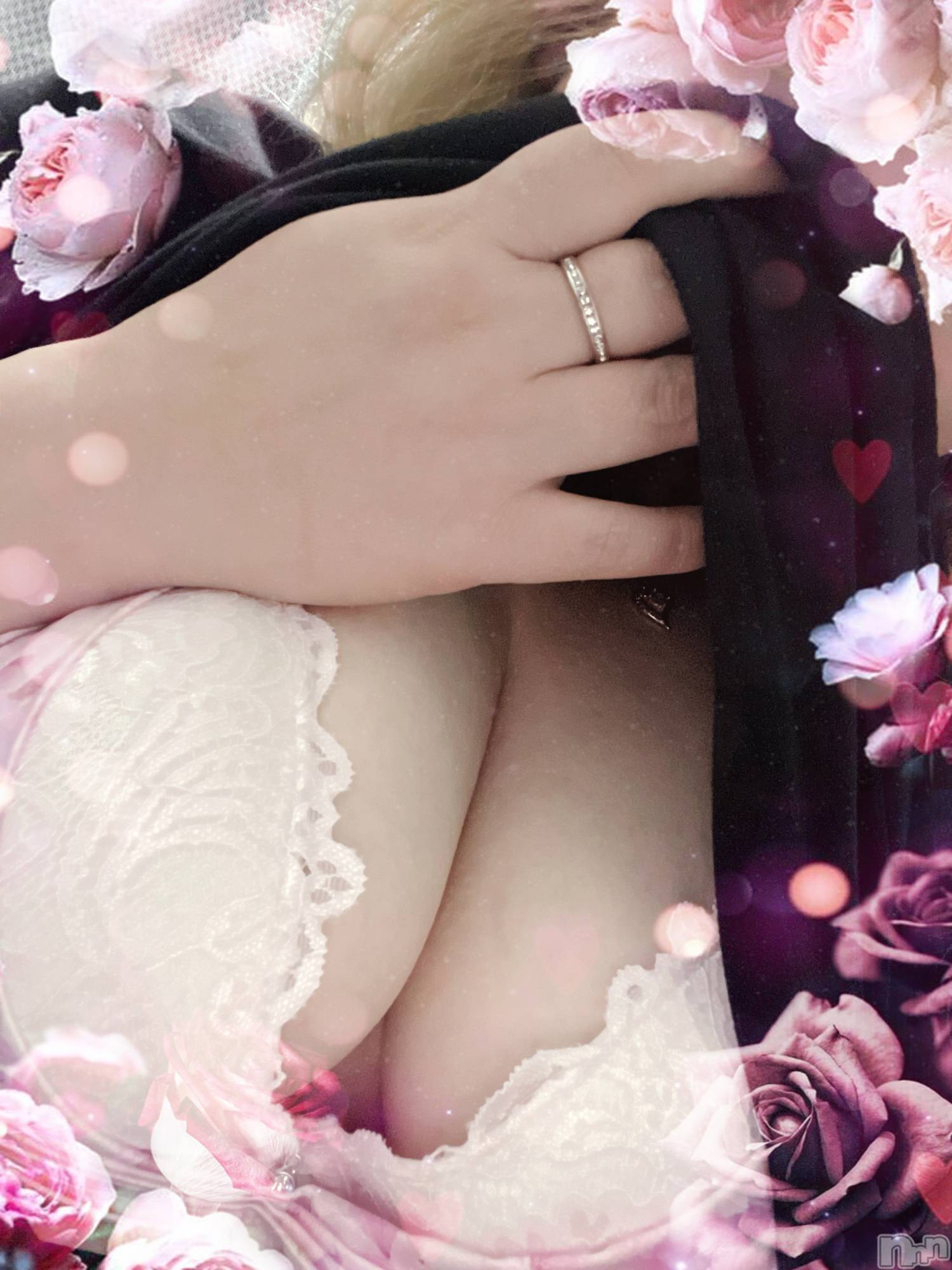 上越人妻デリヘル上越最安値！奥様Deli急便(ジョウエツサイヤスネ！オクサマデリキュウビン)新人　ひなた(38)の2024年6月12日写メブログ「出勤🫶」