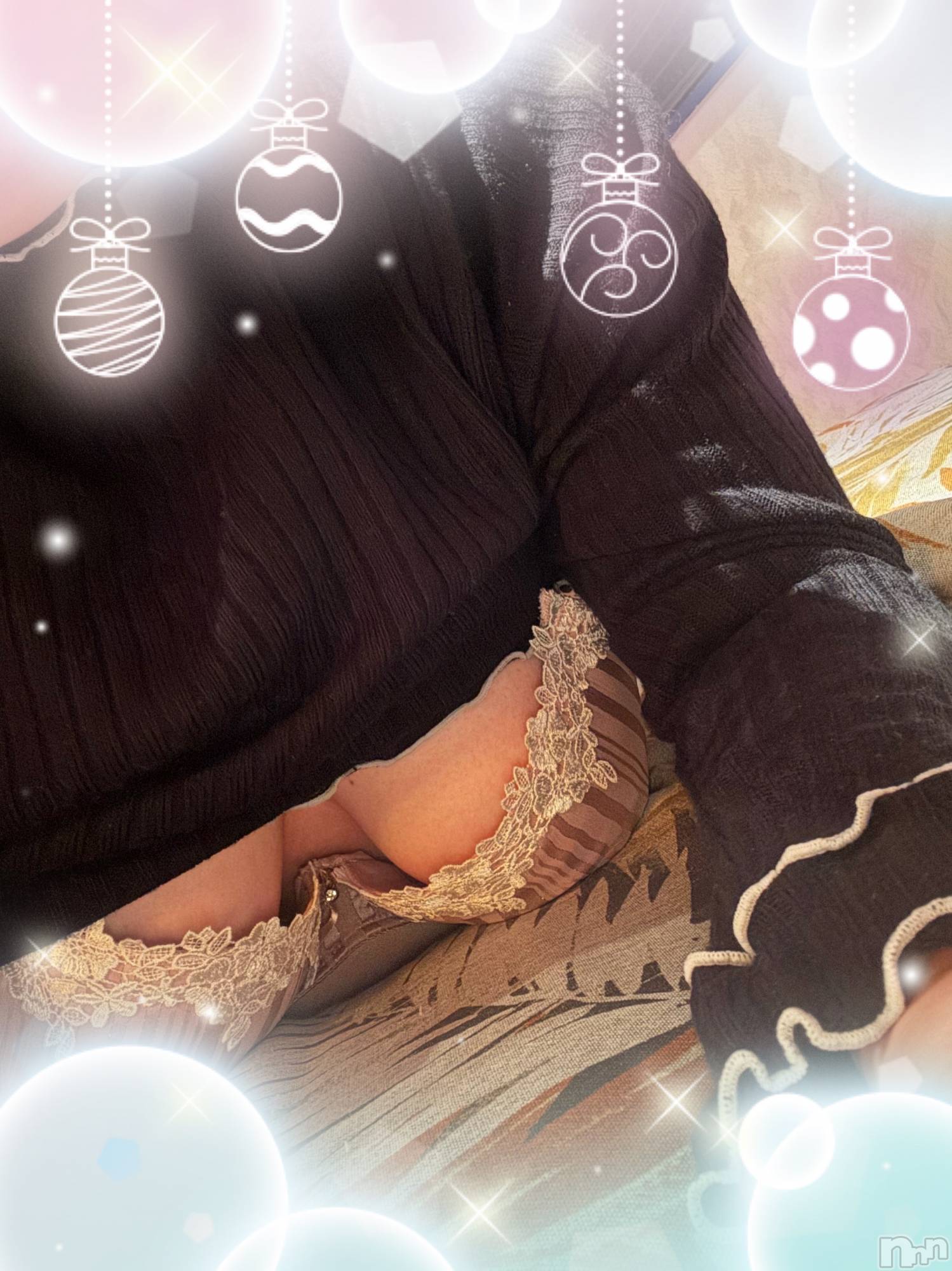 上越人妻デリヘル上越最安値！奥様Deli急便(ジョウエツサイヤスネ！オクサマデリキュウビン)新人　ひなた(38)の2025年2月11日写メブログ「⋯🤔💭」