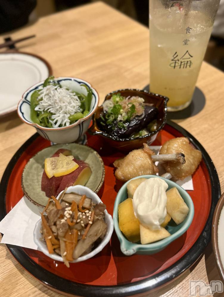 Ʋʥå륺СLOUNGE ICHI (饦󥸥) ƻ1113ֵ̥֥ˤʤäƤŹء