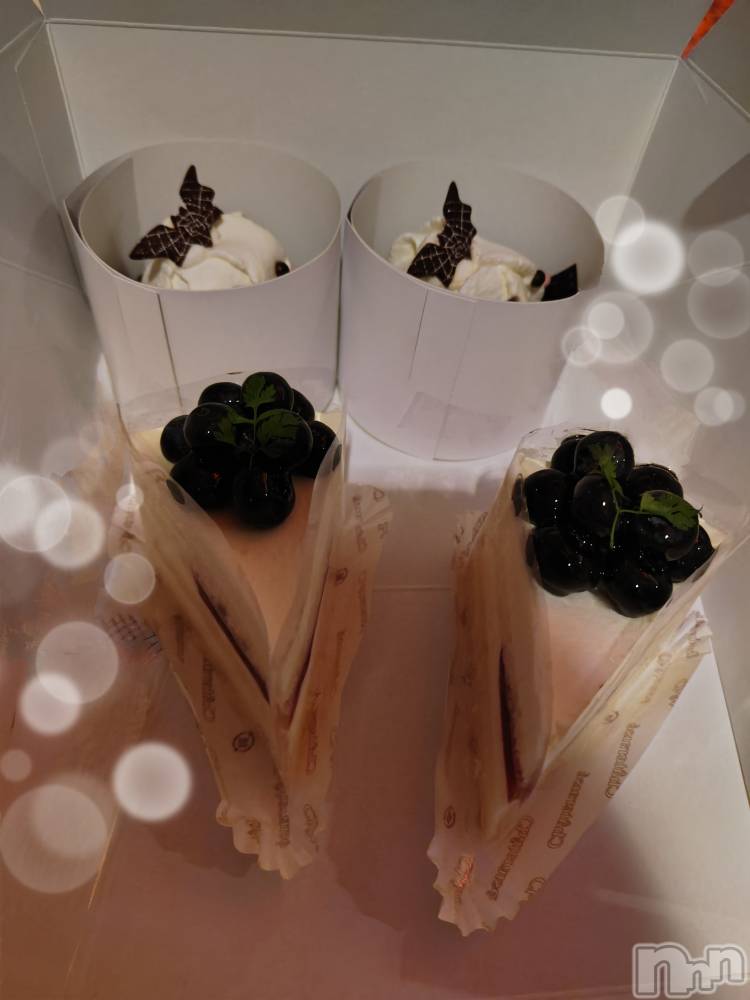 長岡デリヘル長岡人妻市(ナガオカヒトヅマイチ) ちづる★くそエッロい身体の人妻(39)の10月10日写メブログ「😌」