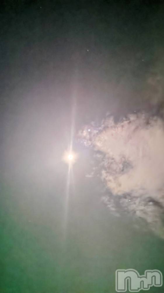 長岡デリヘル長岡人妻市(ナガオカヒトヅマイチ) ちづる★くそエッロい身体の人妻(39)の11月13日写メブログ「ウォーキング」