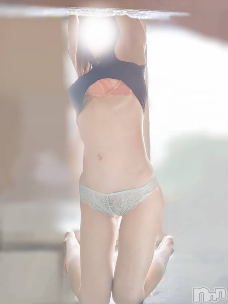 長岡デリヘル長岡人妻市(ナガオカヒトヅマイチ) ちづる★くそエッロい身体の人妻(39)の12月22日写メブログ「出勤お知らせ📢😄」