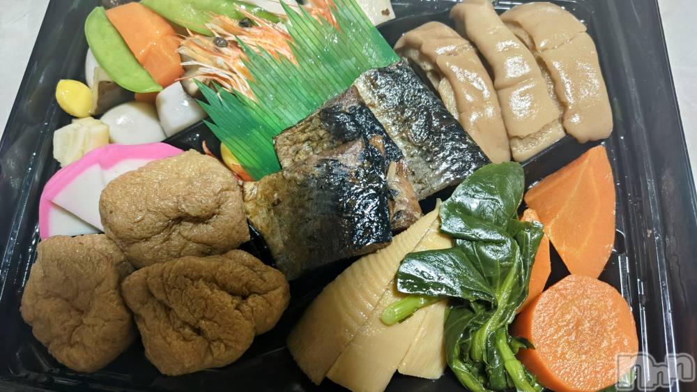 長岡人妻デリヘル長岡人妻市(ナガオカヒトヅマイチ) ちづる★エッロい身体の人妻(39)の1月8日写メブログ「☺️」