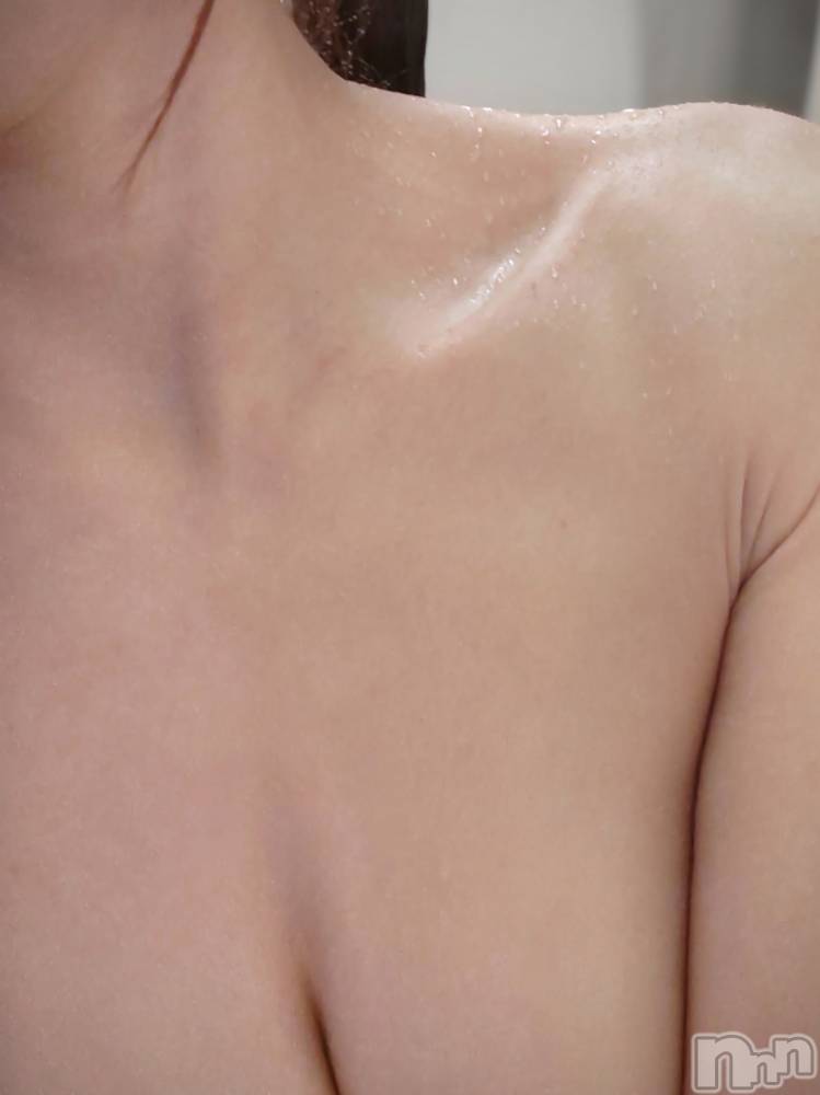 長岡デリヘル長岡人妻市(ナガオカヒトヅマイチ) ちづる★くそエッロい身体の人妻(39)の1月12日写メブログ「☺️」