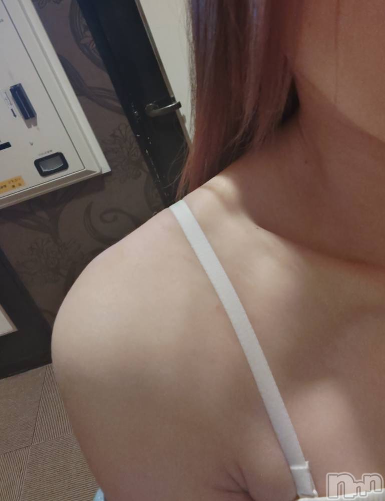 長岡デリヘル長岡人妻市(ナガオカヒトヅマイチ) ちづる★色白スレンダー&美巨乳(39)の3月5日写メブログ「出勤お知らせ📢😄」