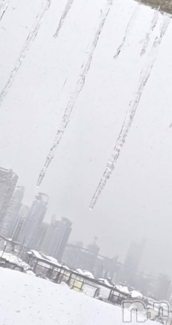 長岡デリヘル長岡人妻市(ナガオカヒトヅマイチ)ちづる★色白スレンダー&美巨乳(39)の2026年2月8日写メブログ「極寒🧣」