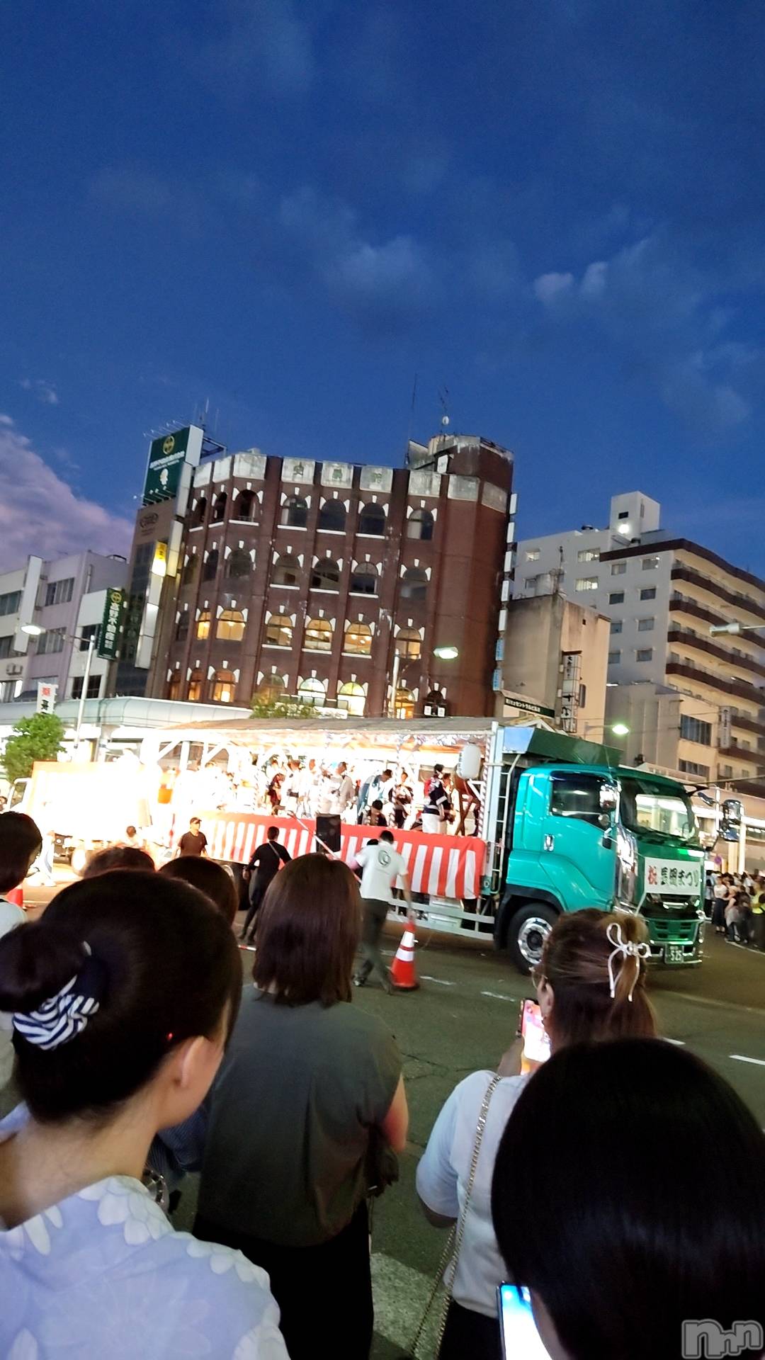 長岡デリヘル長岡人妻市(ナガオカヒトヅマイチ)ちづる★けしからん身体をした人妻(39)の2026年7月23日写メブログ「バテる…」