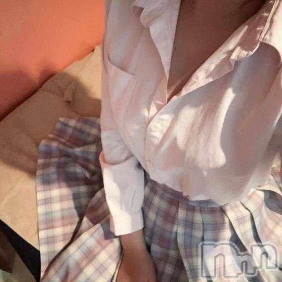 上越デリヘルわちゃわちゃ(ワチャワチャ) みなと☆敏感注意！変態娘☆(18)の4月19日写メブログ「イチャイチャ開始⛅️」