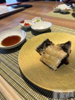 新潟デリヘル すずらん新潟店～ゆっくり長い時間を過ごせるお店～(スズランニイガタテン) 飛鳥れい(40)の10月30日写メブログ「食欲が…♡」