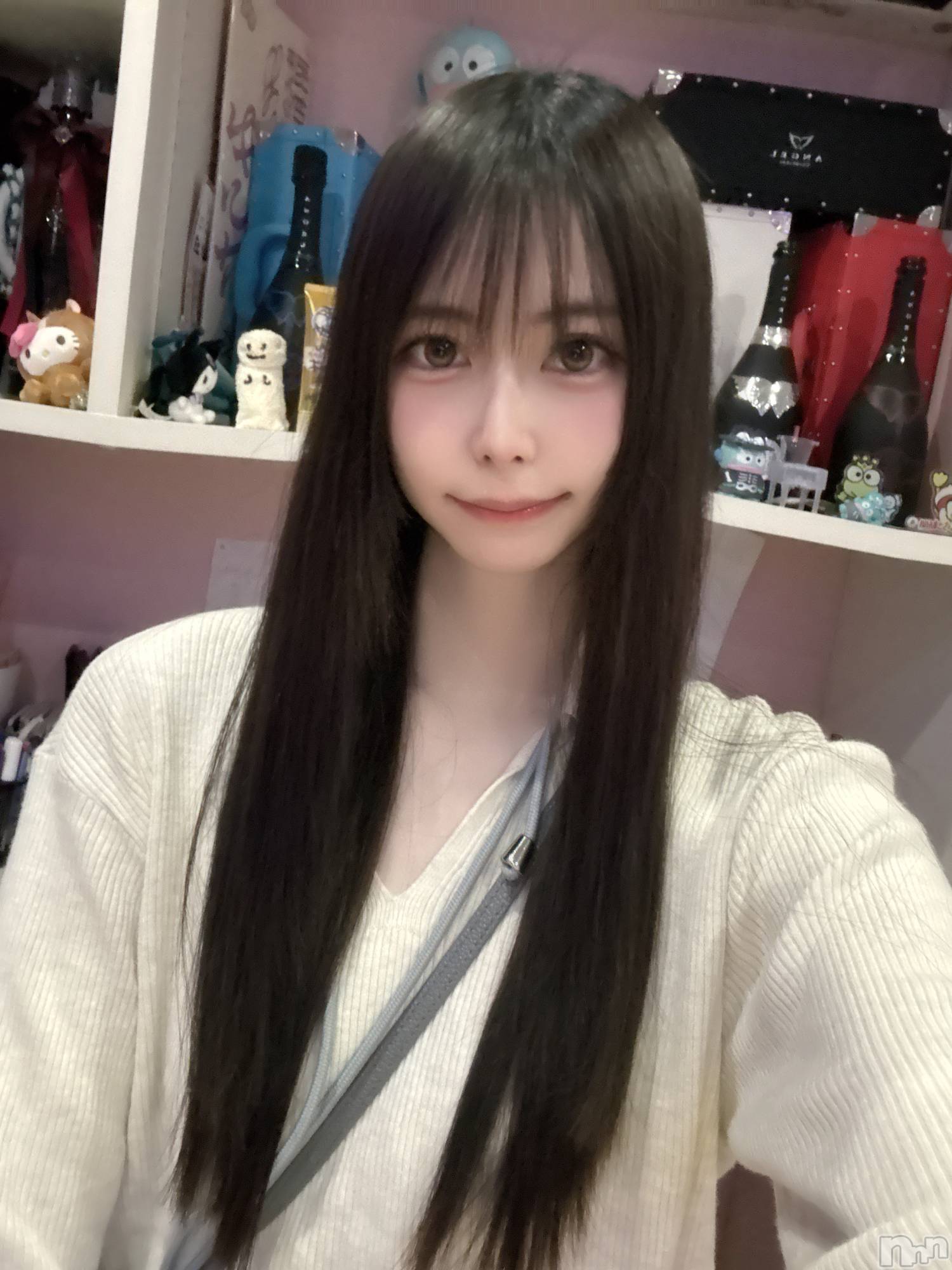 ����������ʥå��������륺�С�Bar  Angel(�С����󥸥���) ��2026ǯ5��9���̥�֥������ΤäƤ���(�� ॑꒳ ॑c)��