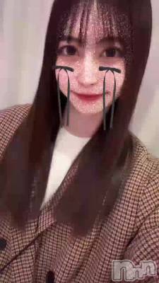 ૮꒰ ིྀ ⍝ ⍝ ꒱ა