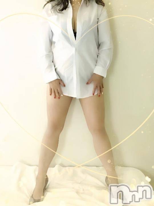 新潟デリヘルSecret Love(シークレットラブ) ひかり☆極エロ美魔女奥様(35)の11月1日写メブログ「秘密の❤️」