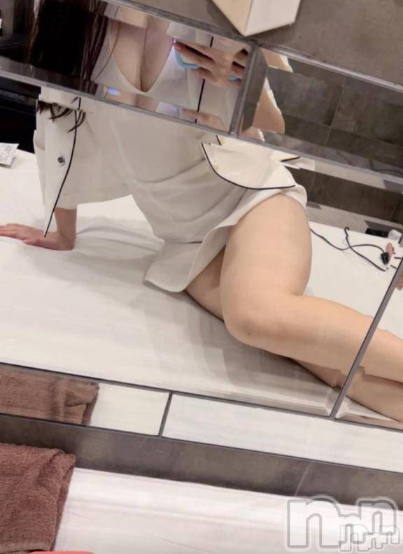 新潟デリヘルSecret Love(シークレットラブ)ひかり☆極エロ美魔女奥様(35)の2026年1月10日写メブログ「くるこない？私に会いにきてね♡」