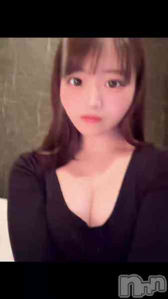 篠田ゆにの動画 𓏸𓏸がちらり㊙️