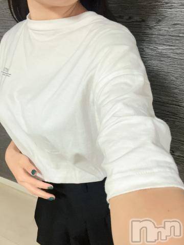 新潟デリヘル奥様特急 新潟店(オクサマトッキュウニイガタテン)みのわ(19)の2024年6月15日写メブログ「夜の🌃」