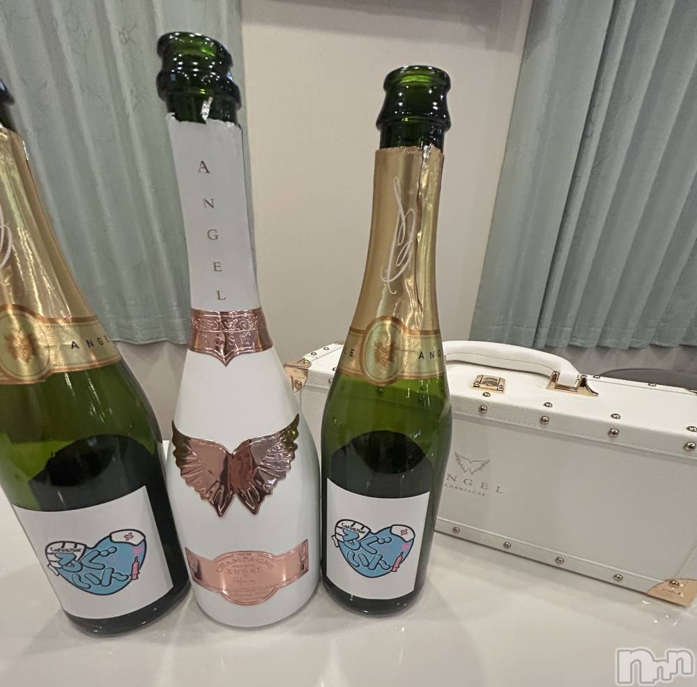 ����������ʥå��������륺�С�Girls Bar Philia(�����륺�С��ե��ꥢ) ���ʤΤ�2��6���̥�֥�����2��6�� 02��36ʬ�Υ֥�����