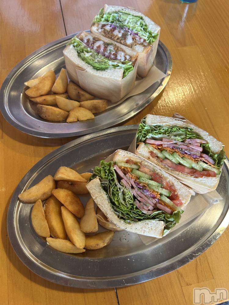 ��Ʋ���ʥå��������륺�С�LOUNGE ICHI ������(�饦�󥸥���) ����� ���4��20���̥�֥�����⛰️��