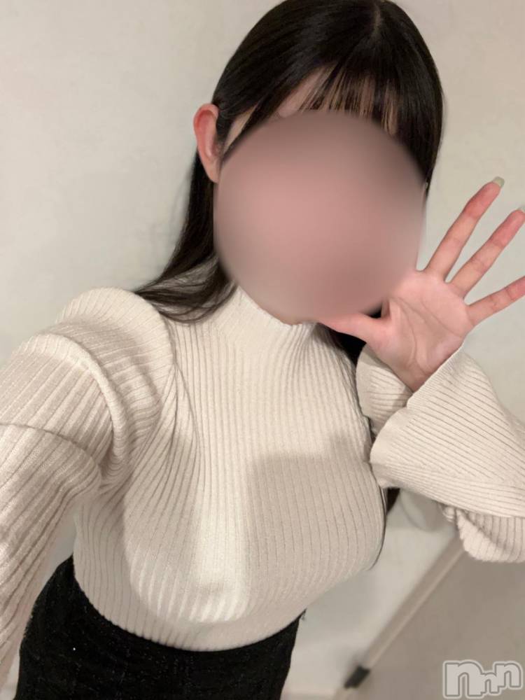 新潟デリヘル新潟デリヘル倶楽部(ニイガタデリヘルクラブ) かな(21)の11月16日写メブログ「残り一枠です🙏🏻」