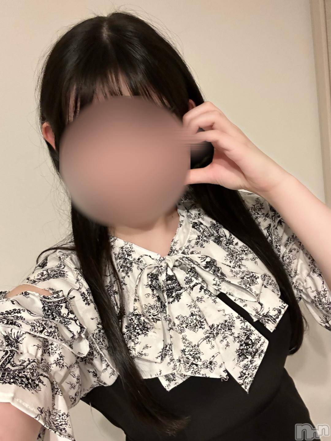 新潟デリヘル新潟デリヘル倶楽部(ニイガタデリヘルクラブ)かな(21)の2024年10月27日写メブログ「どっち派ですか？」