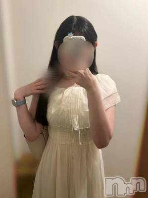 新潟デリヘル 新潟デリヘル倶楽部(ニイガタデリヘルクラブ) かな(23)の7月25日写メブログ「夜空いてるよ🙆🏻‍♀️︎」