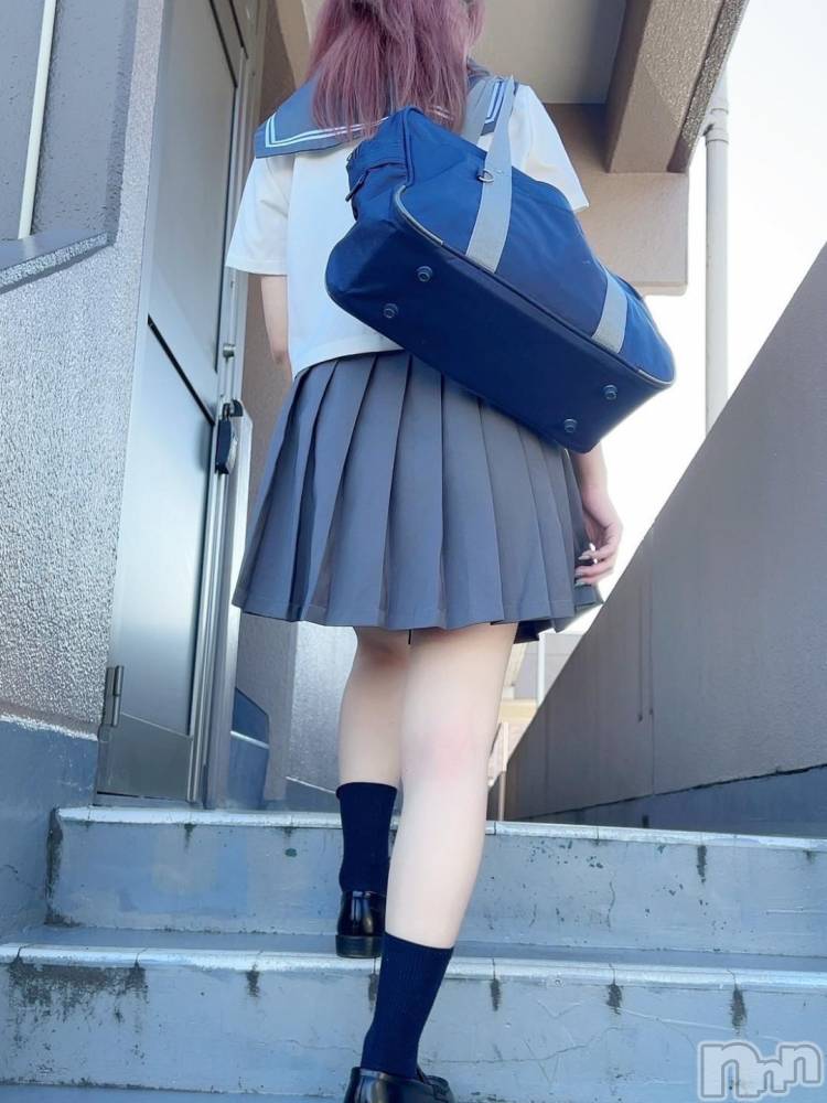 新潟デリヘル新潟デリヘル倶楽部(ニイガタデリヘルクラブ) ゆいな(20)の11月1日写メブログ「みてみて👀」