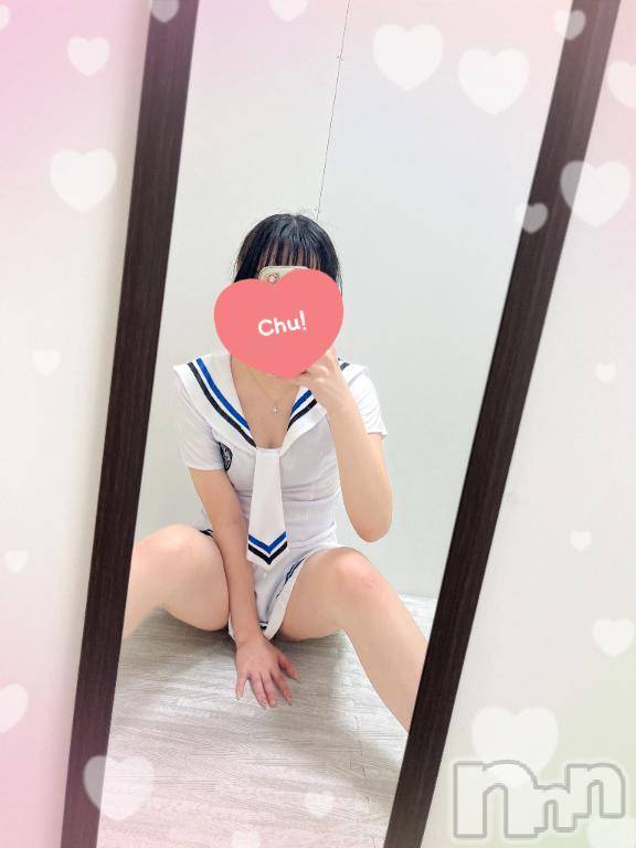 新潟デリヘル新潟デリヘル倶楽部(ニイガタデリヘルクラブ)ゆいな(20)の2025年5月23日写メブログ「眠れない夜に…💭💕」