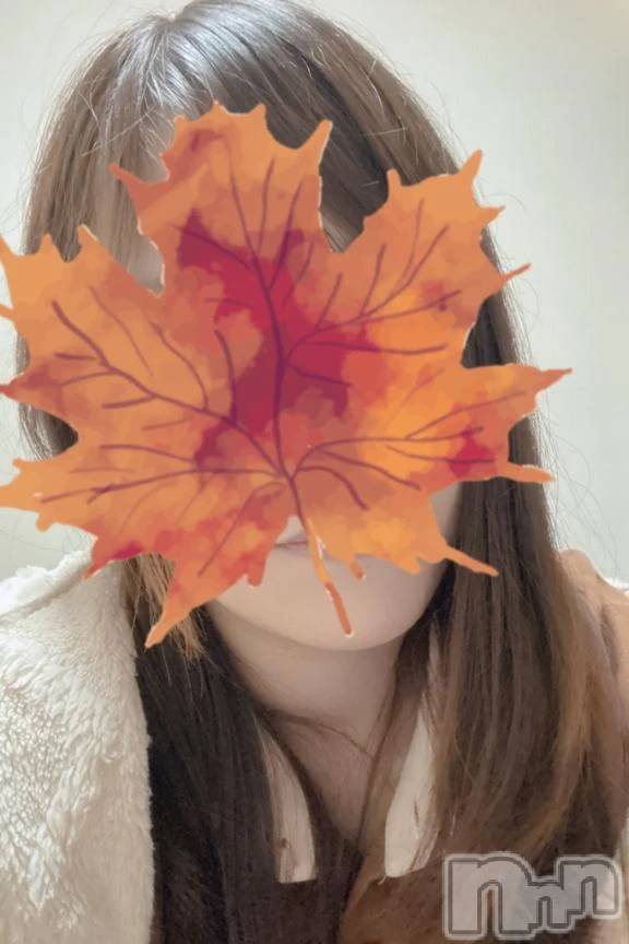 新潟デリヘル新潟デリヘル倶楽部(ニイガタデリヘルクラブ) そら(26)の10月15日写メブログ「車内サウナと秋の境目の攻防戦🚗💦」