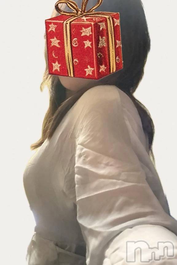 新潟デリヘル新潟デリヘル倶楽部(ニイガタデリヘルクラブ)そら(26)の2025年12月17日写メブログ「寒さに負けない女、R-1で完全防御の夜」