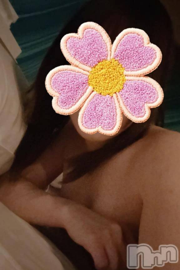 新潟デリヘル新潟デリヘル倶楽部(ニイガタデリヘルクラブ)そら(26)の2026年4月26日写メブログ「昼は夏、夜は春…季節さん設定バグってます🐕🍧☀️」