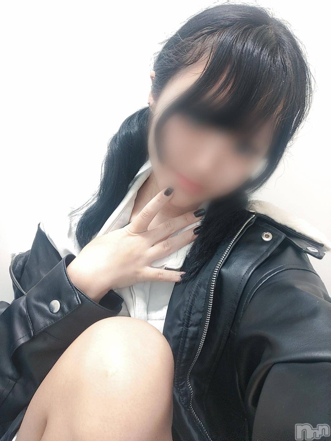 新潟デリヘル新潟デリヘル倶楽部(ニイガタデリヘルクラブ)まき(19)の2024年10月26日写メブログ「いますっ💓‪」