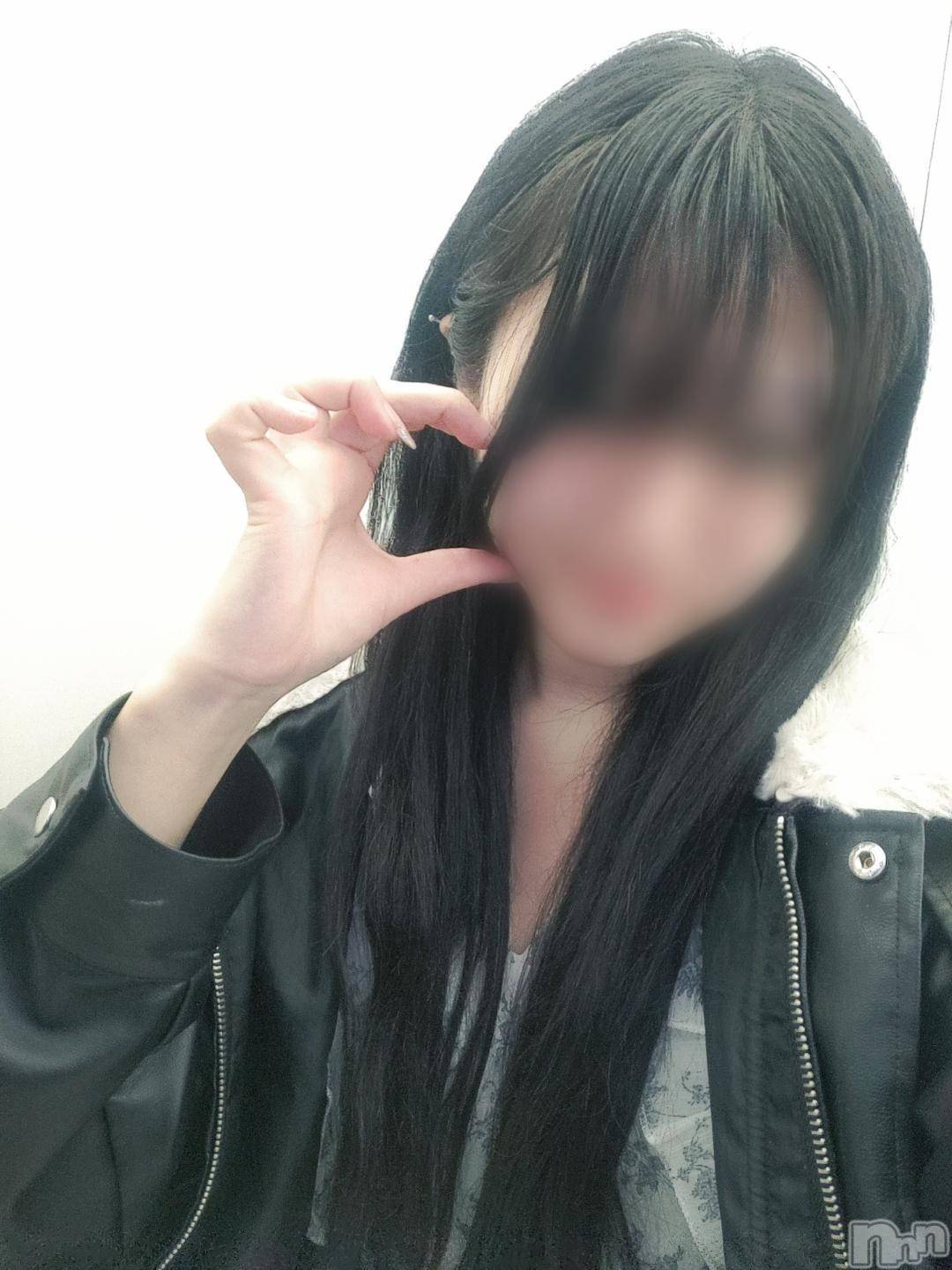 新潟デリヘル新潟デリヘル倶楽部(ニイガタデリヘルクラブ)まき(19)の2024年11月26日写メブログ「います💓‪」