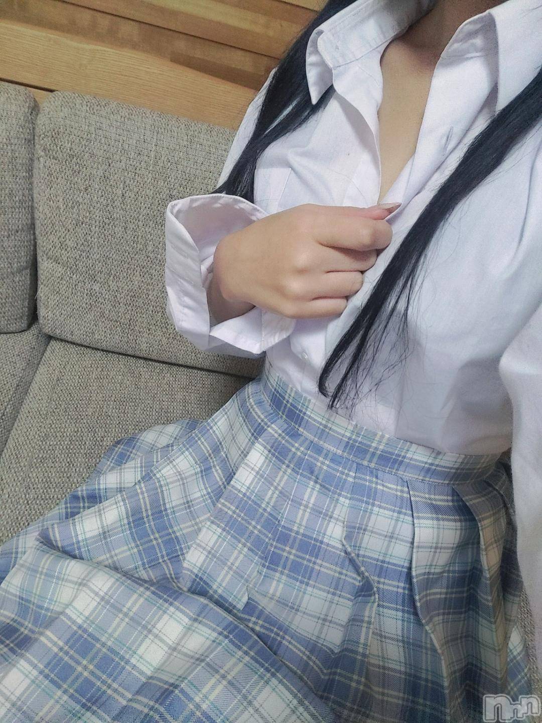 新潟デリヘル新潟デリヘル倶楽部(ニイガタデリヘルクラブ)まき(19)の2024年12月6日写メブログ「ほんじつ！」