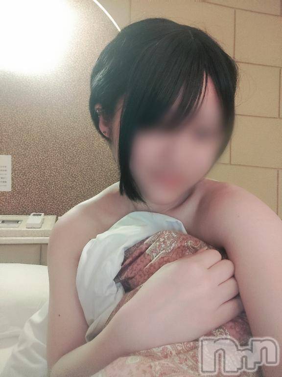 新潟デリヘル新潟デリヘル倶楽部(ニイガタデリヘルクラブ)まき(19)の2025年1月23日写メブログ「おやすみ💤」
