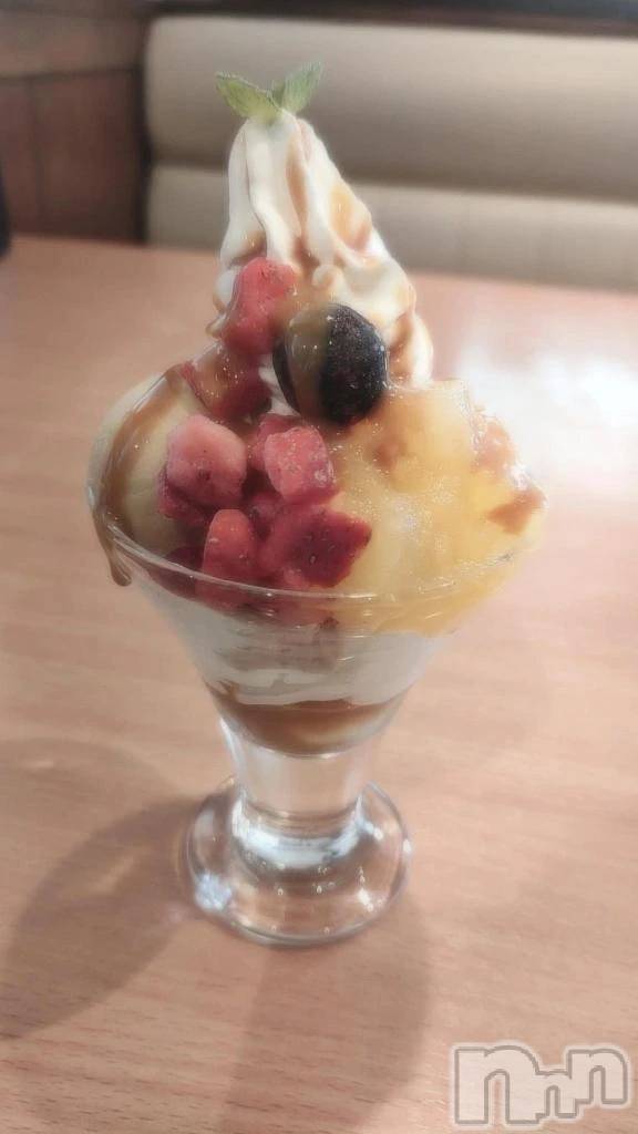 新潟デリヘル新潟デリヘル倶楽部(ニイガタデリヘルクラブ)まき(19)の2026年2月13日写メブログ「冬にアイス🍨」