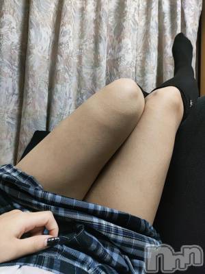 新潟デリヘル 新潟デリヘル倶楽部(ニイガタデリヘルクラブ) まき(19)の11月8日写メブログ「布団と仲良し🤝」