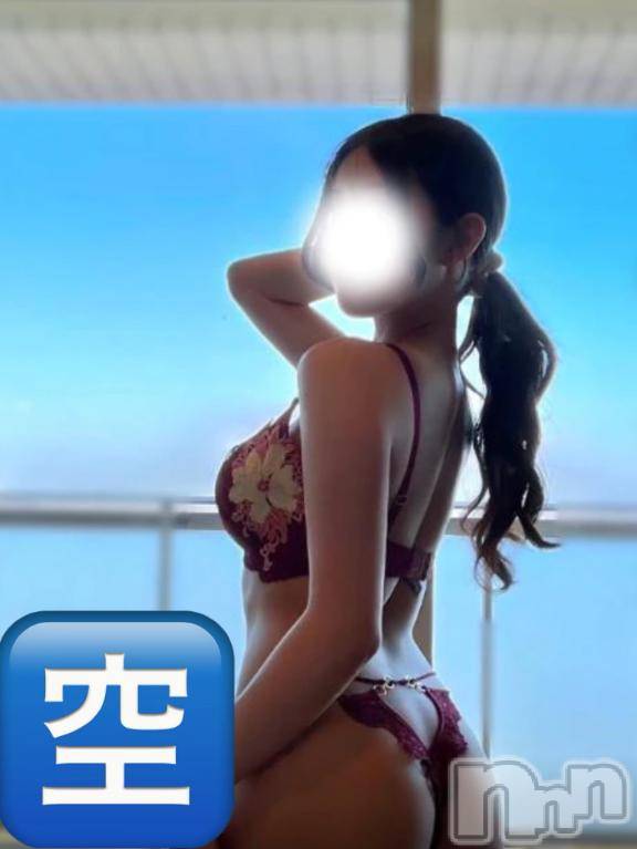 新潟デリヘルSecret Love(シークレットラブ)はるか☆規格外ドエロ美女(34)の2025年12月5日写メブログ「今晩🩷ガラガラです🥹🥹🥹🥹」