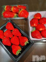 新潟デリヘルMelt(メルト) むぎ(26)の10月13日写メブログ「10/12(土)お礼💌  ̖́-‬」