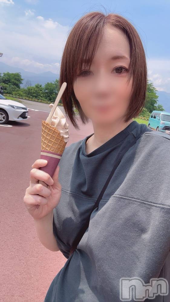 新潟風俗エステSOARIS-ソアリス-(ソアリス) かおり(35)の7月13日写メブログ「素晴らしいソフトクリームでした🍦🥄」