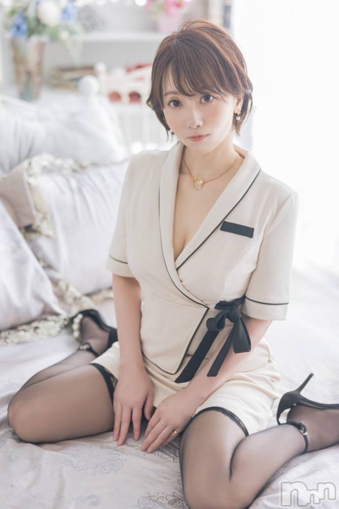 新潟デリヘルSOARIS-ソアリス-(ソアリス) かおり(35)の10月24日写メブログ「どっちが好き？」