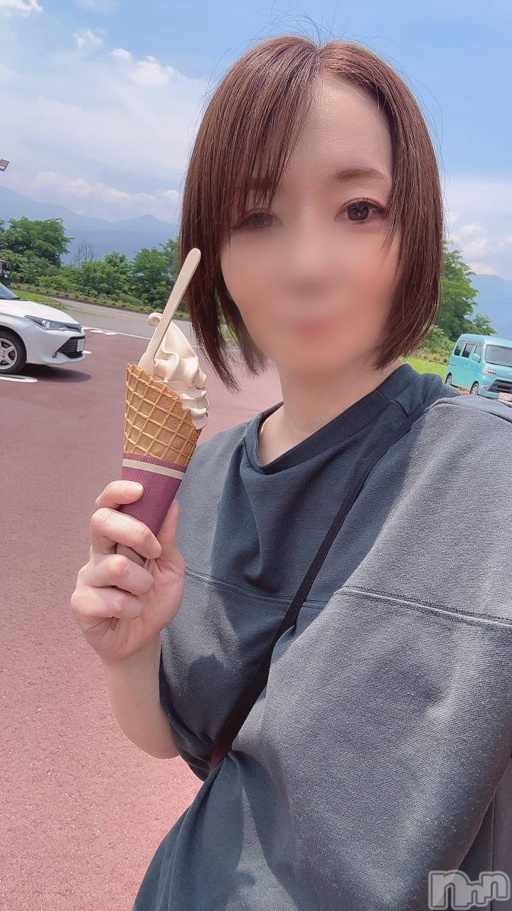 新潟風俗エステSOARIS-ソアリス-(ソアリス)かおり(35)の2024年7月13日写メブログ「素晴らしいソフトクリームでした🍦🥄」